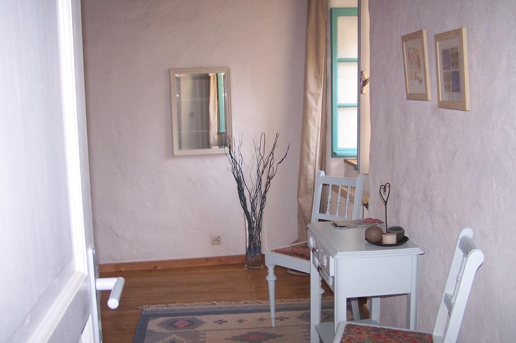 Salomony Chambre D'Hotes Marcols-les-Eaux Rum bild